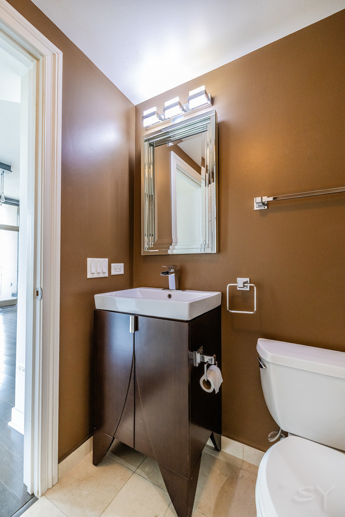 21 E Huron Street - Photo 38