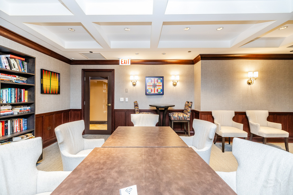 21 E Huron Street - Photo 87