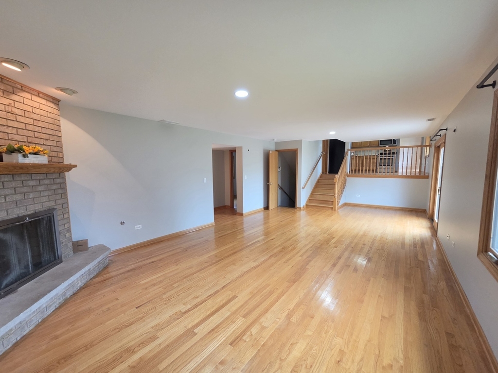 8112 Rutherford Drive - Photo 9