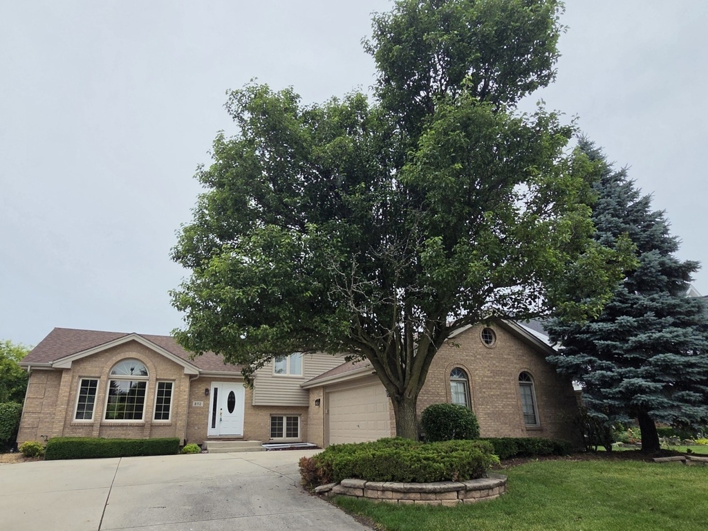8112 Rutherford Drive - Photo 1