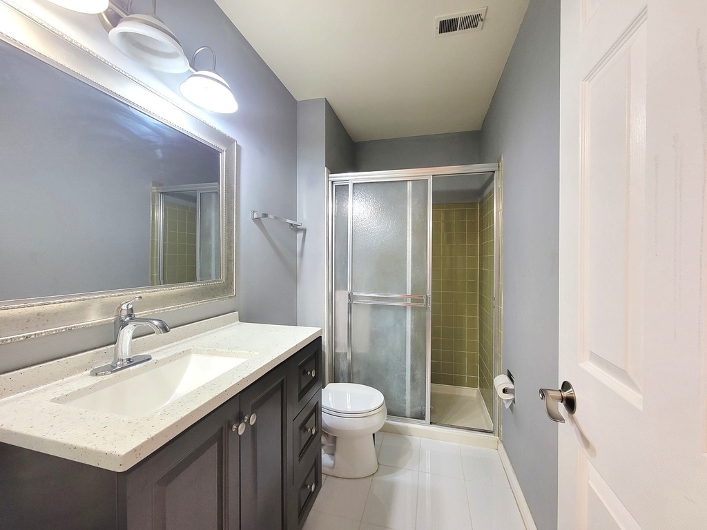 351 Newgate Court - Photo 10