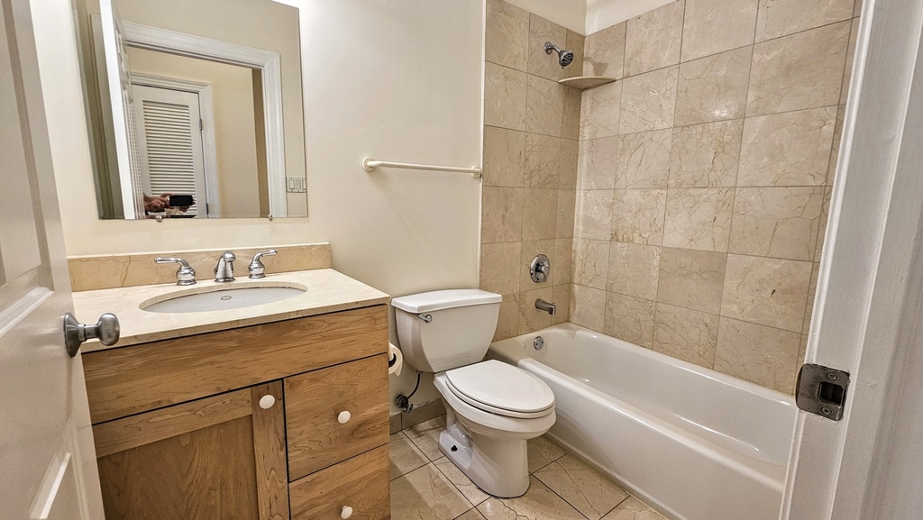 509 N Hartland Court - Photo 9