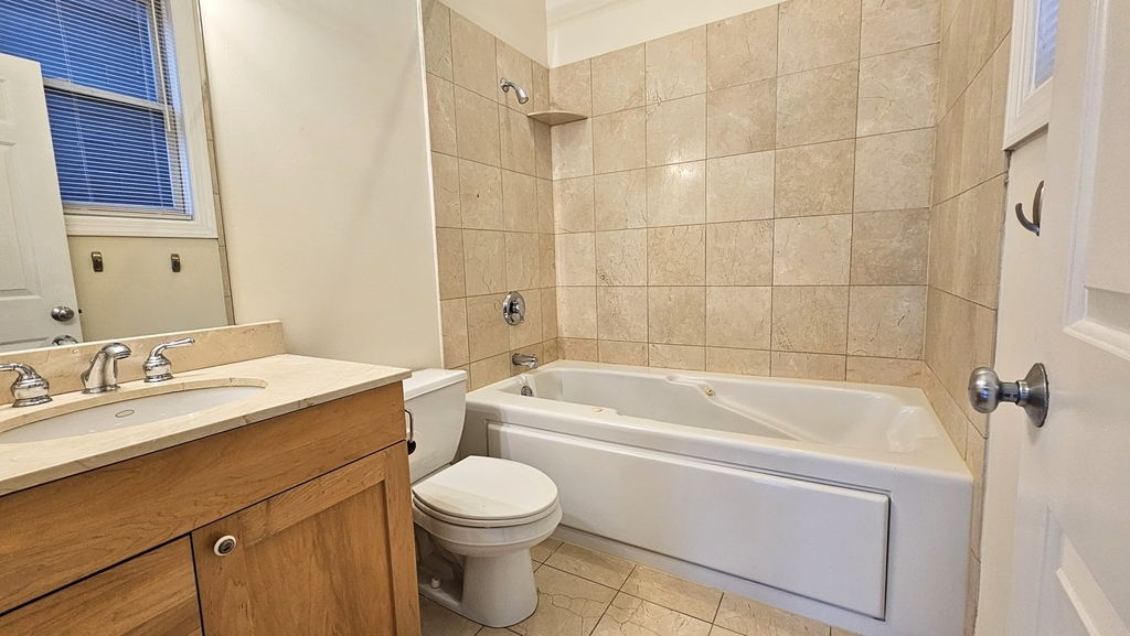 509 N Hartland Court - Photo 12