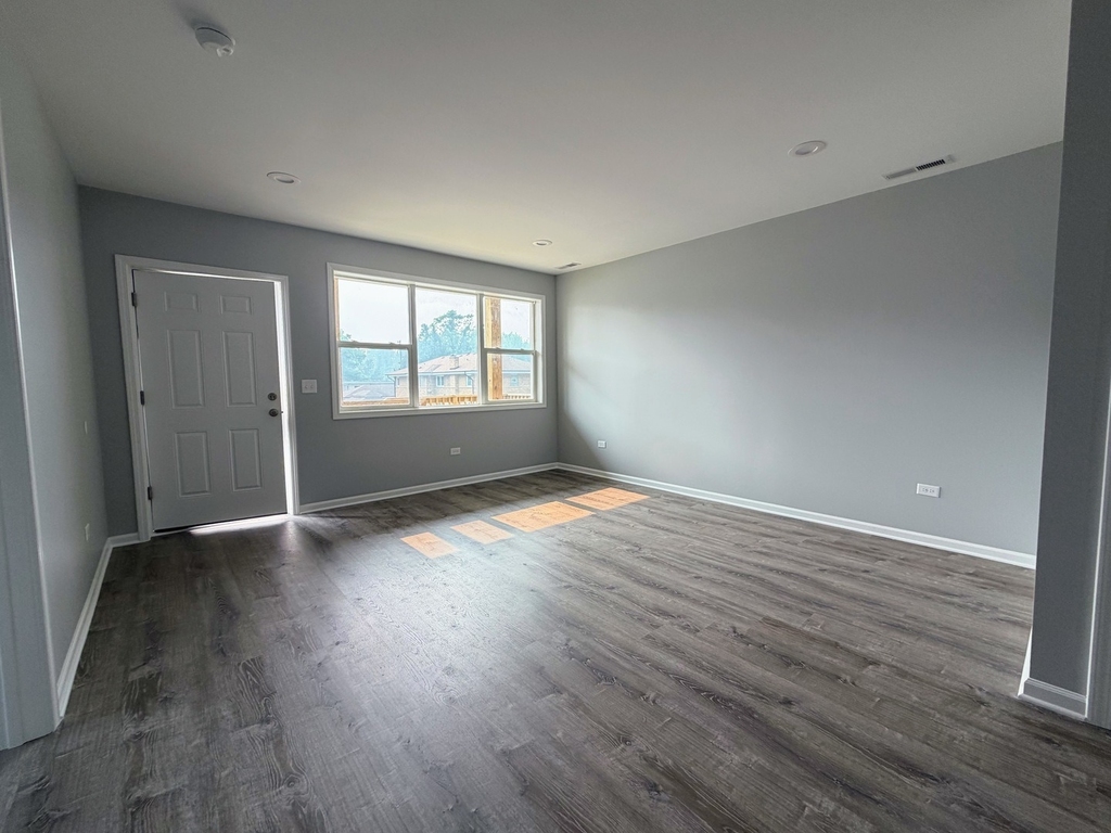 311 S Lodge Lane - Photo 1