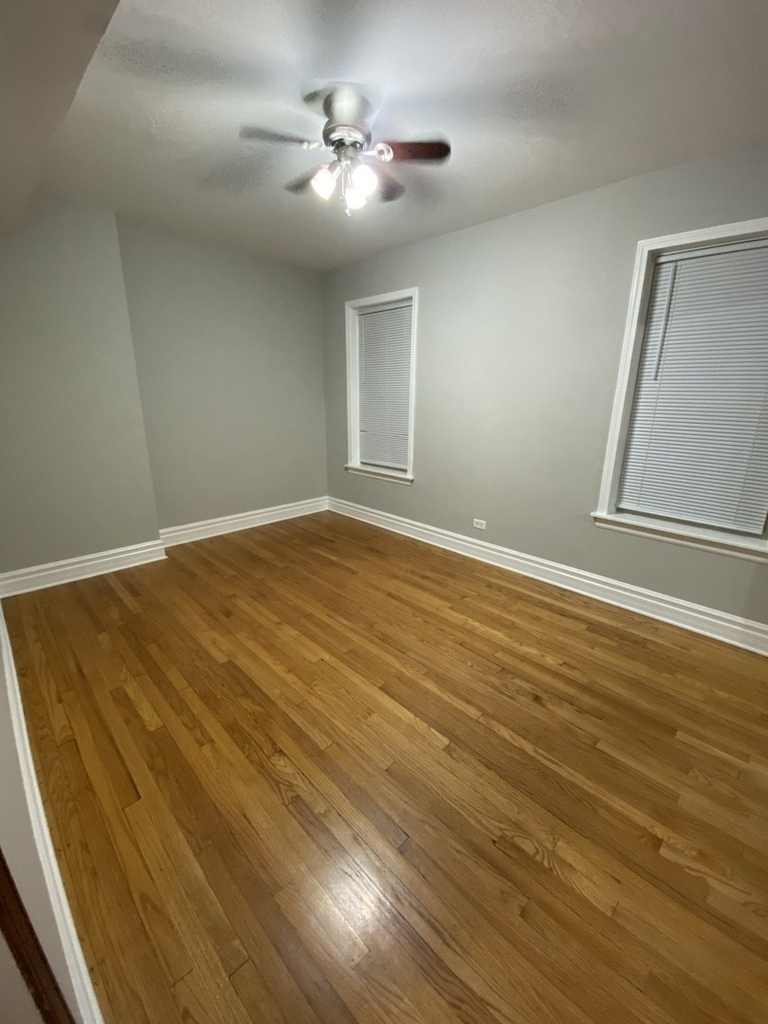 7912 Karlov Avenue - Photo 5