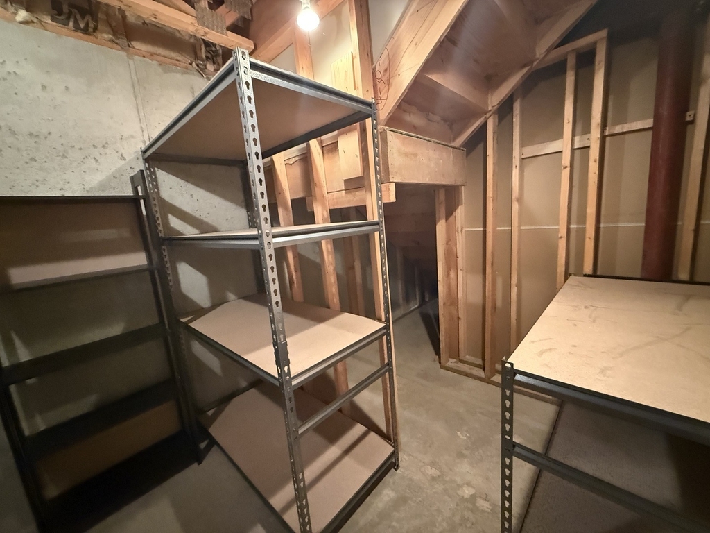 2250 Stoughton Drive - Photo 46