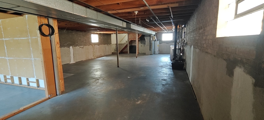 10824 S Sacramento Avenue - Photo 23