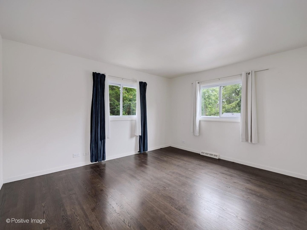 229 S Milton Avenue - Photo 11