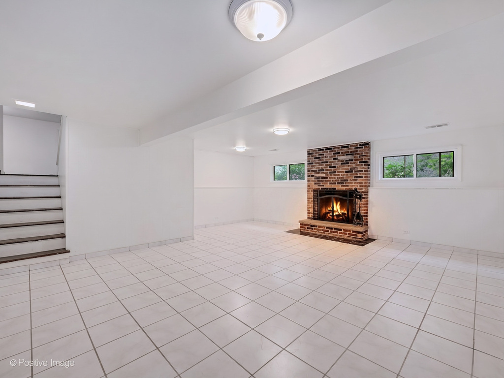 229 S Milton Avenue - Photo 9