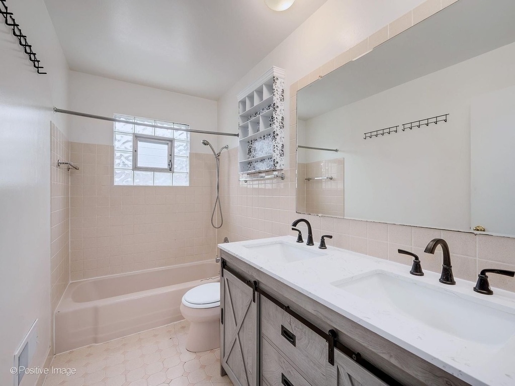 229 S Milton Avenue - Photo 12