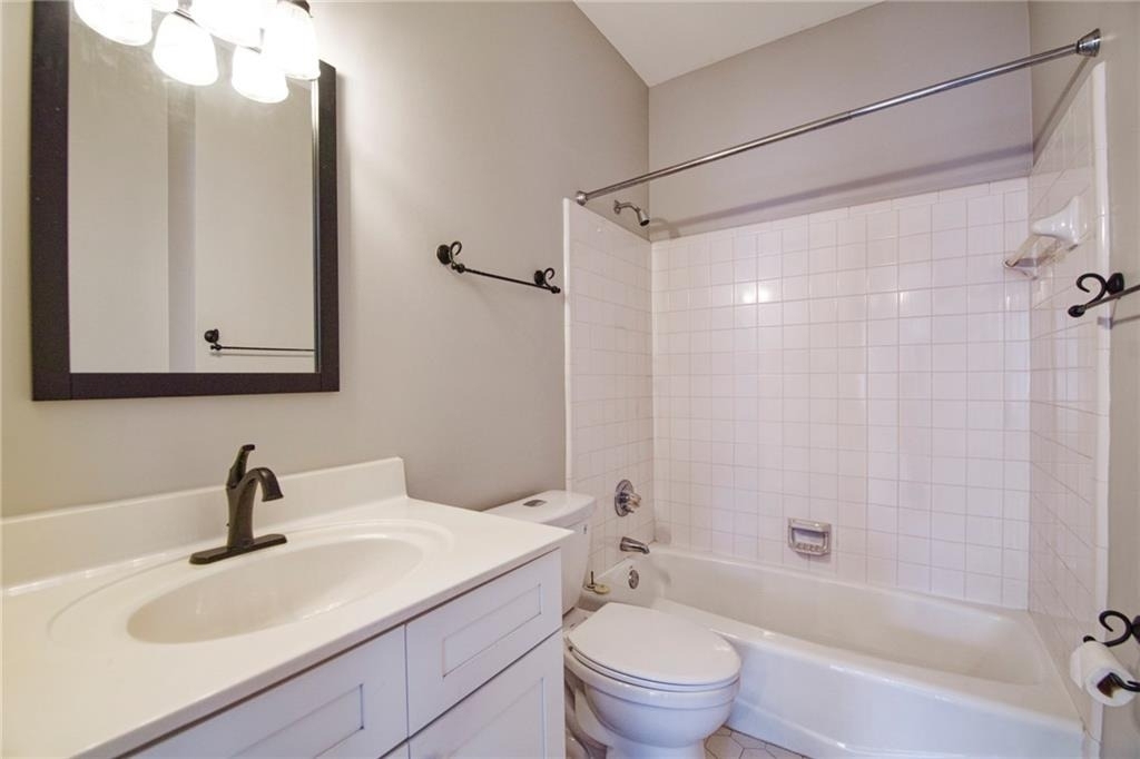 1150 Goodwin Place Ne - Photo 19