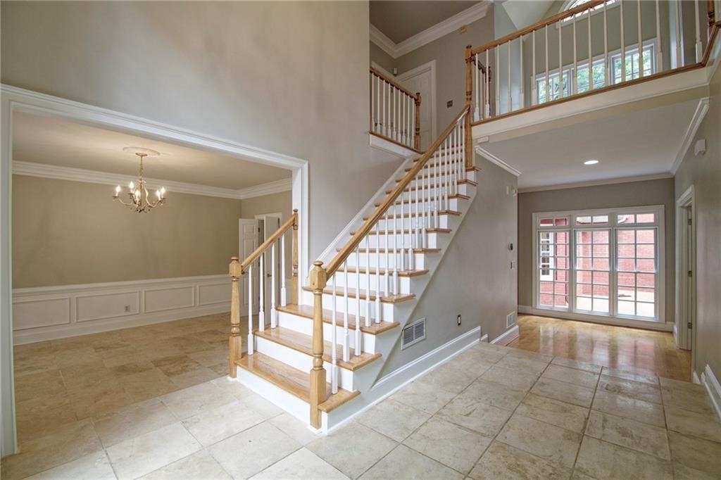 1150 Goodwin Place Ne - Photo 3