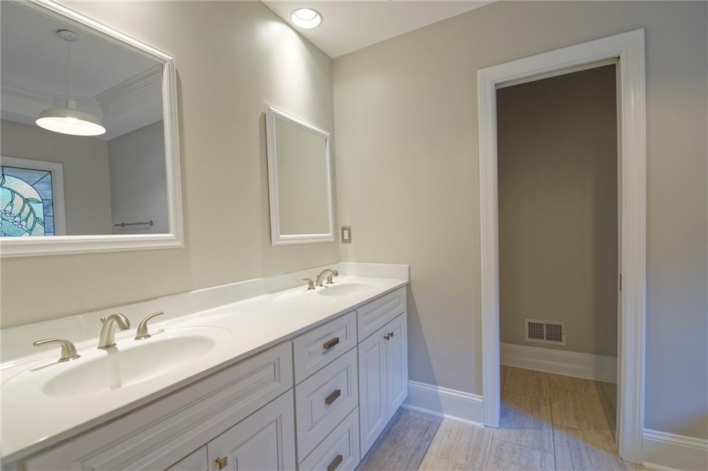 1150 Goodwin Place Ne - Photo 14