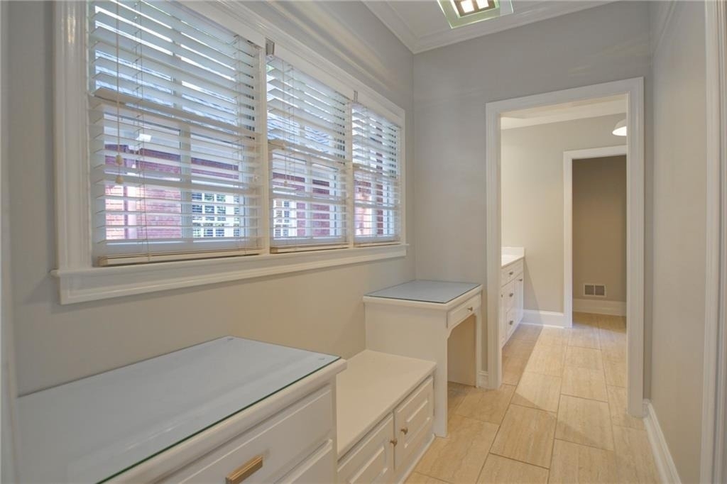 1150 Goodwin Place Ne - Photo 13