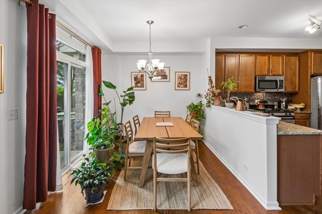 2419 Birch Street - Photo 2