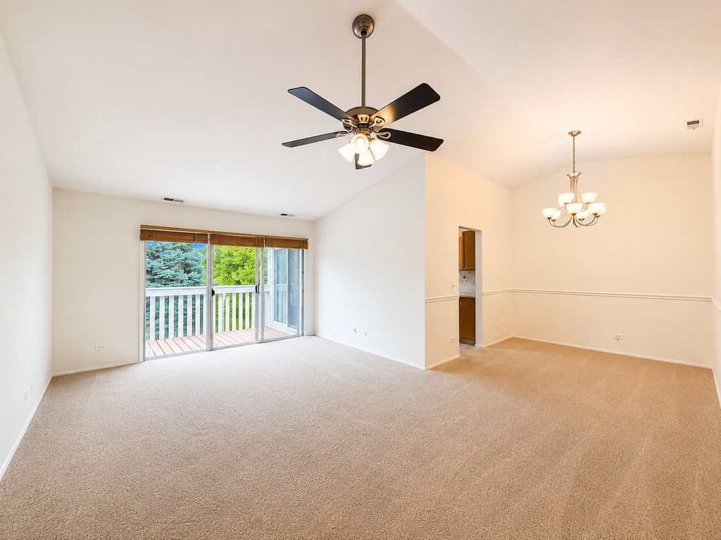 174 E Bluewater Lane - Photo 2