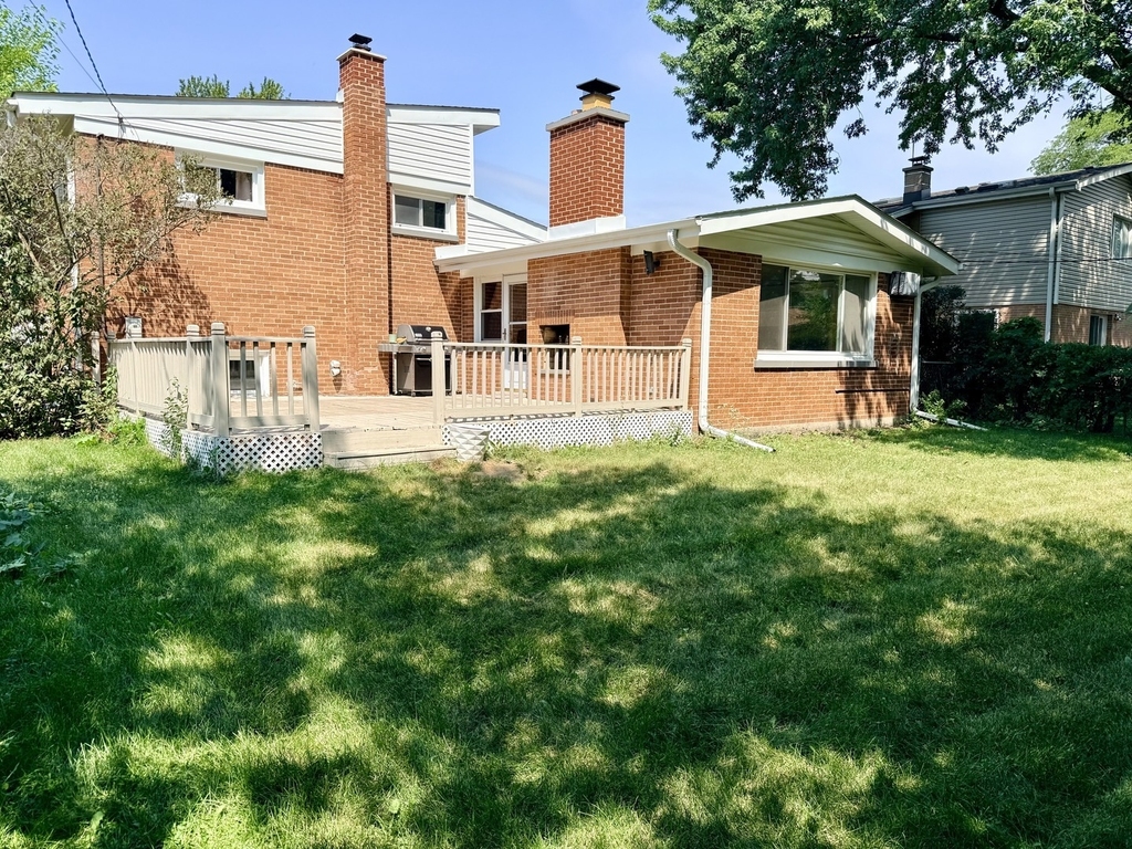 9131 Kilbourn Avenue - Photo 16