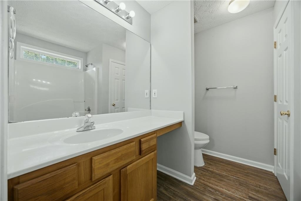 1002 Pine Isle Court - Photo 9