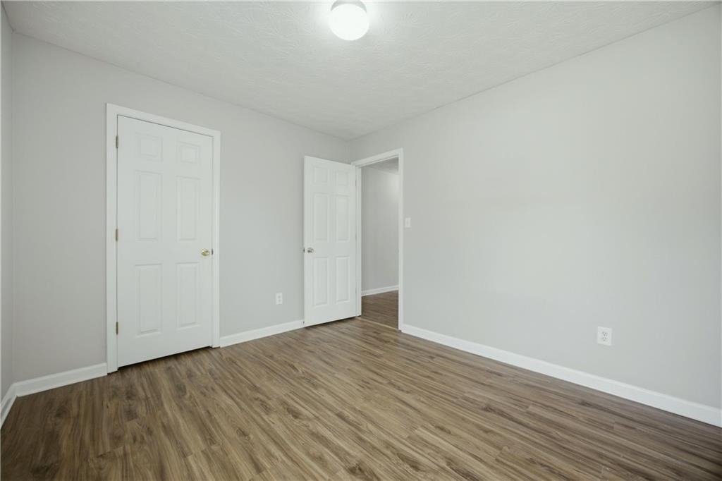 1002 Pine Isle Court - Photo 5