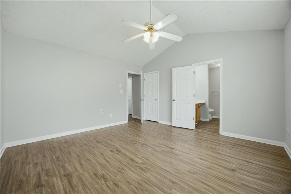 1002 Pine Isle Court - Photo 8