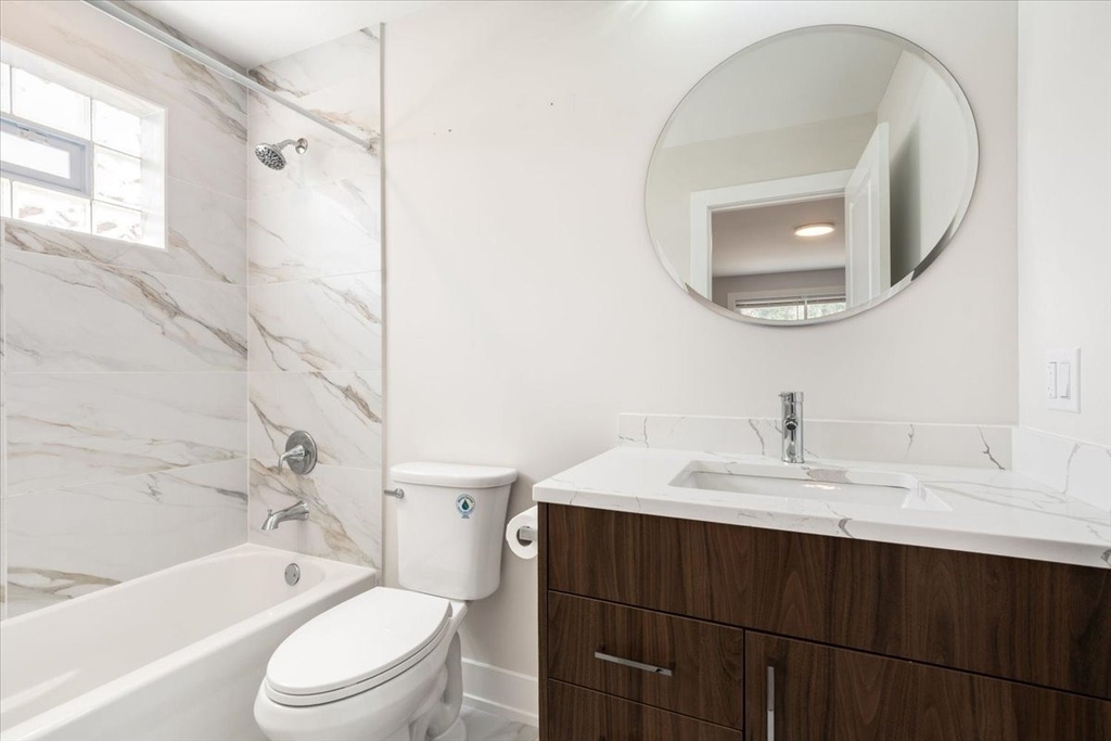 929 Washington Street - Photo 9