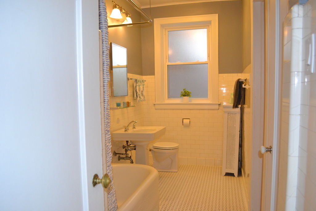 1055 W North Shore Avenue - Photo 9