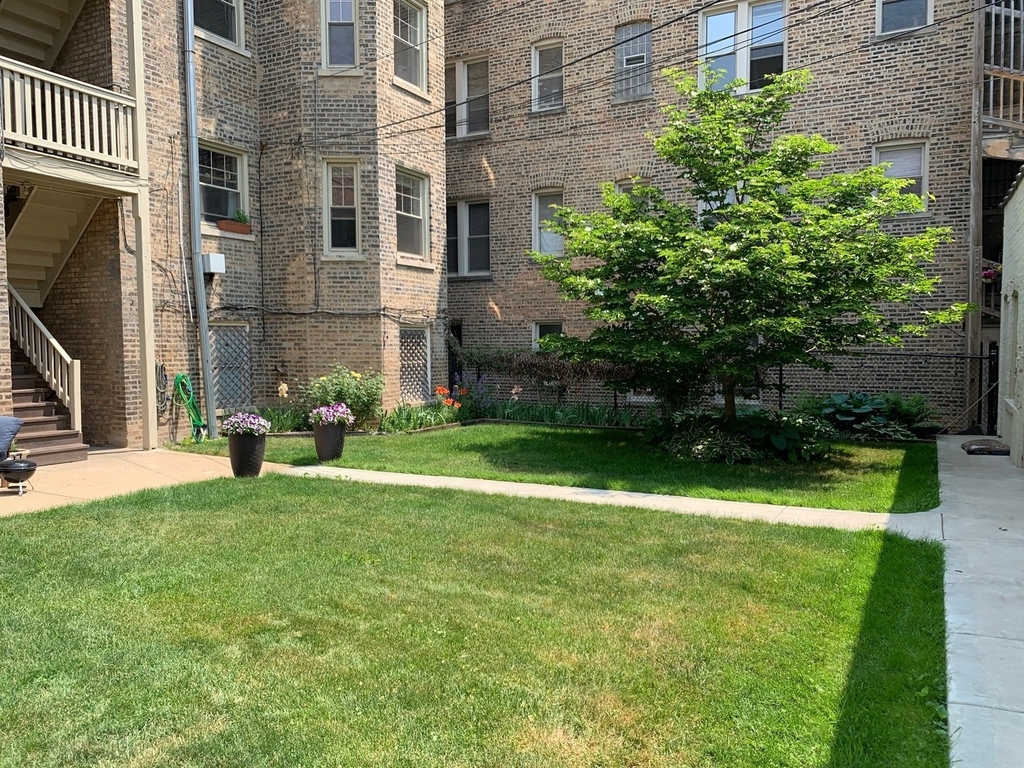 1055 W North Shore Avenue - Photo 19