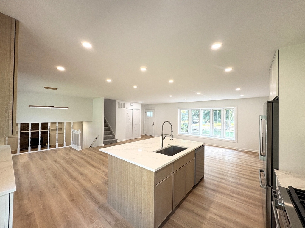 1918 Templar Drive - Photo 3