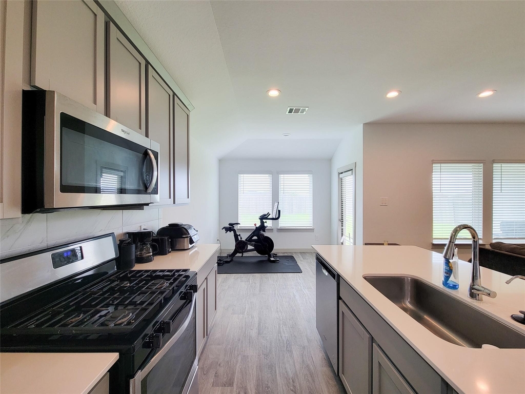 7919 Grey Wolfe Lane - Photo 13