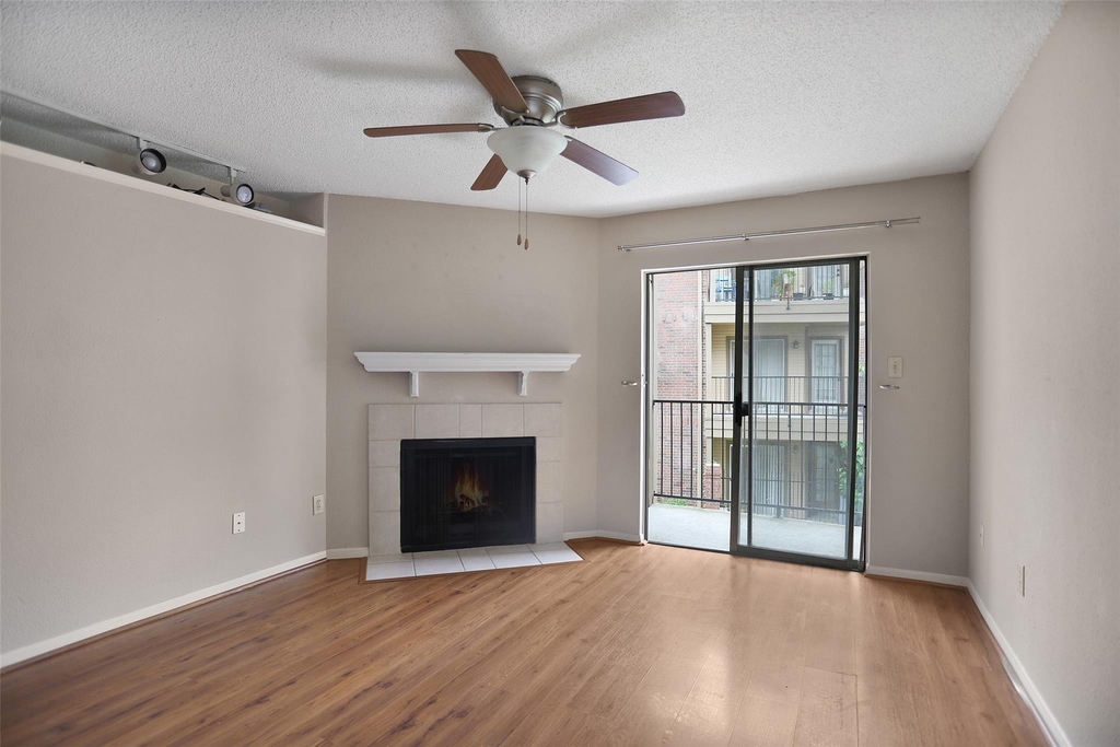 2121 Hepburn Street - Photo 0
