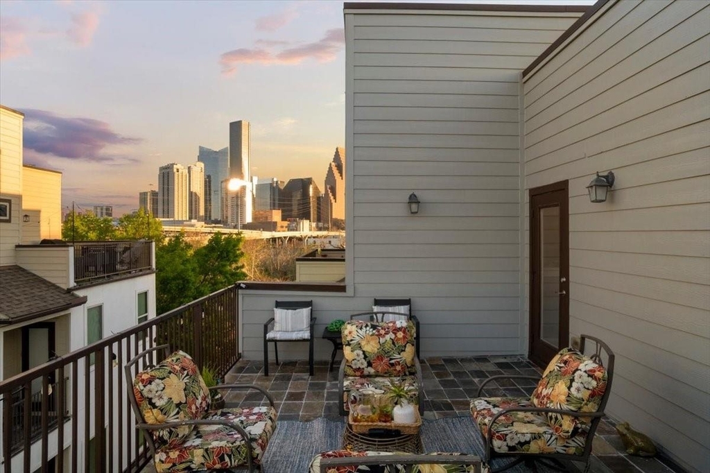 1005 Bingham Street - Photo 1