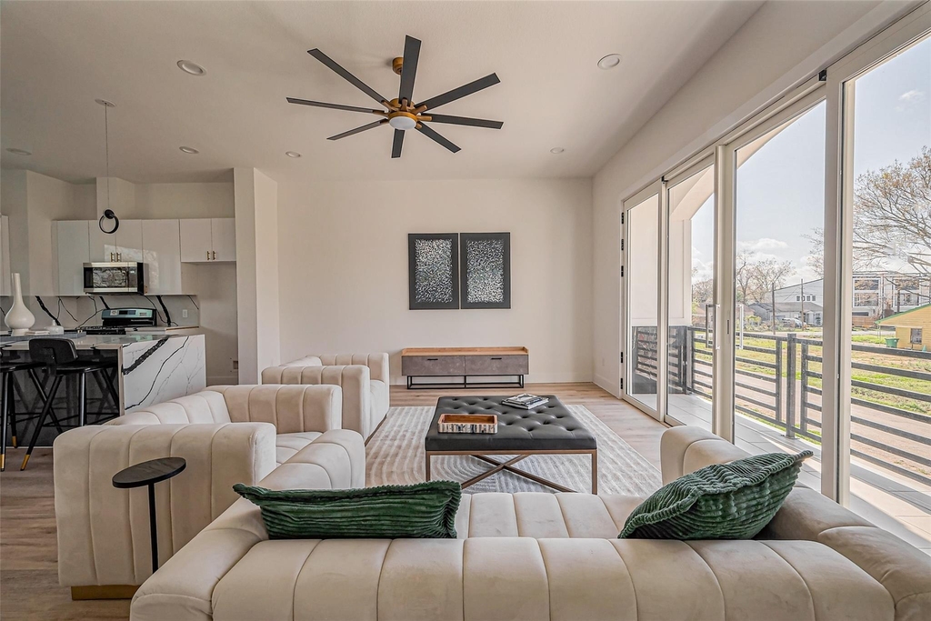 4207 Ward Street - Photo 1