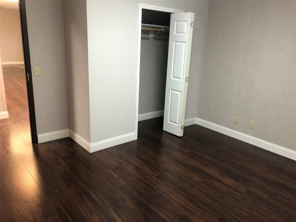 12838 Ann Louise Road - Photo 7