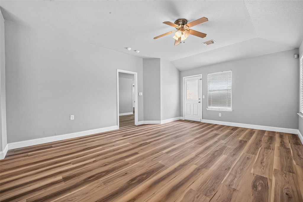 10430 Deer Branch - Photo 11