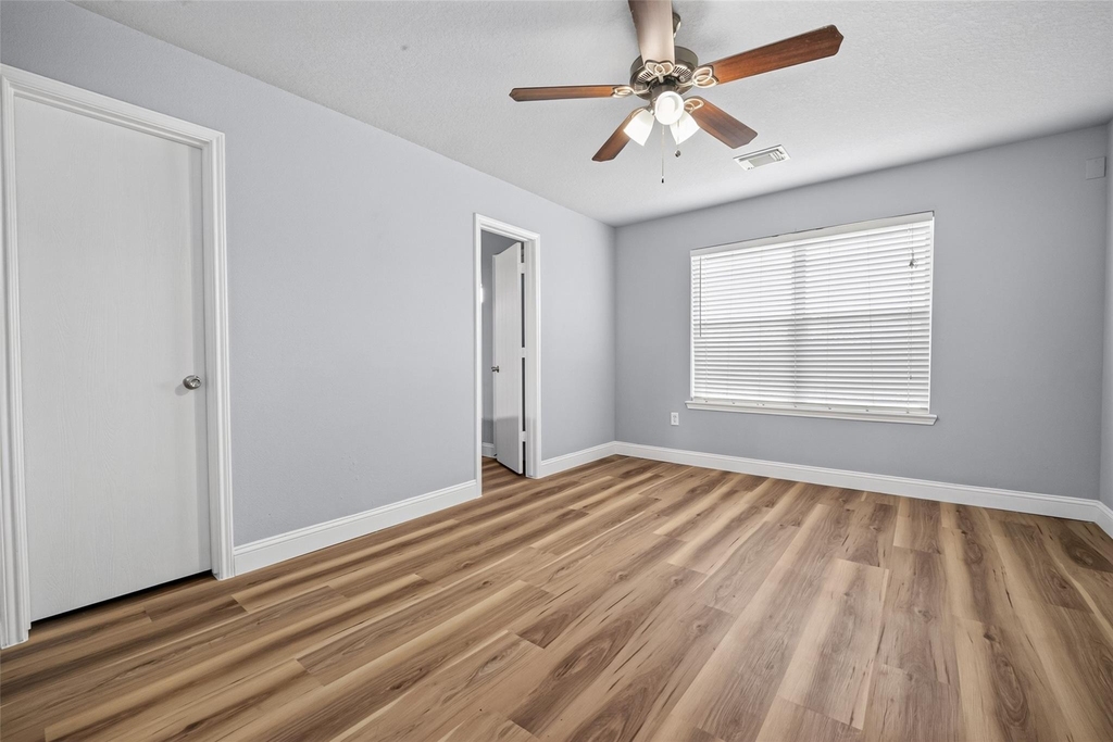 10430 Deer Branch - Photo 13