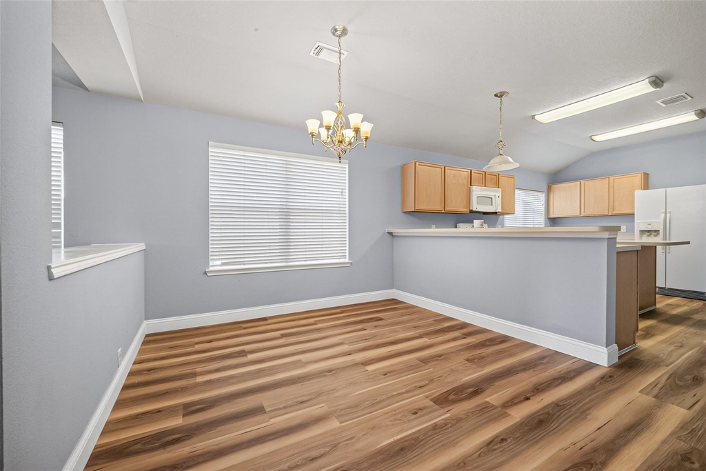 10430 Deer Branch - Photo 10