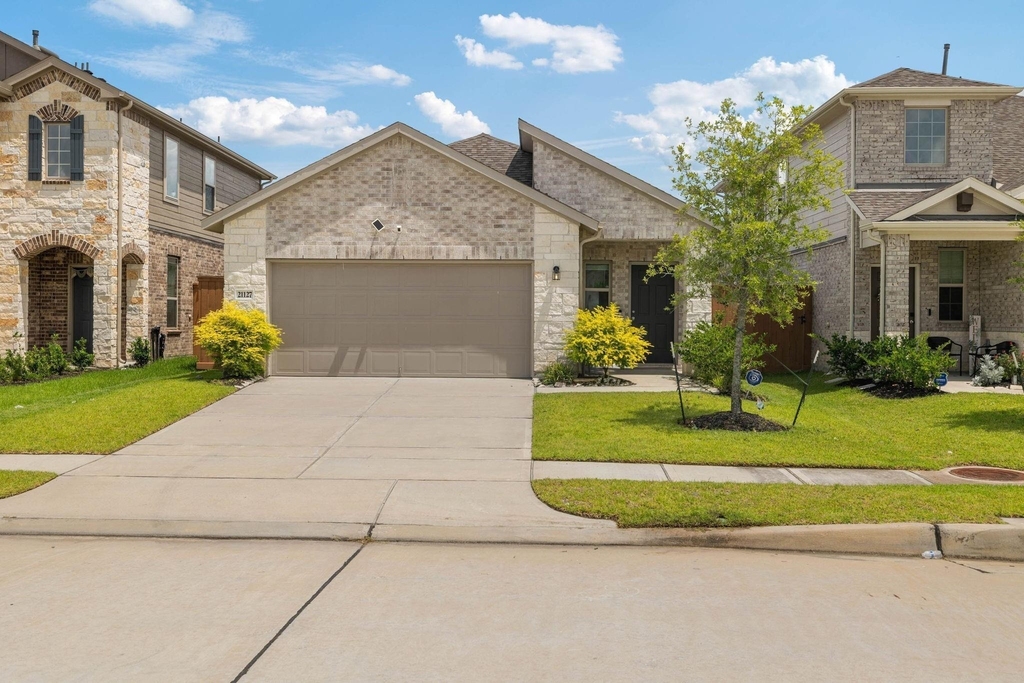 21127 Dolphin Bay Lane - Photo 2