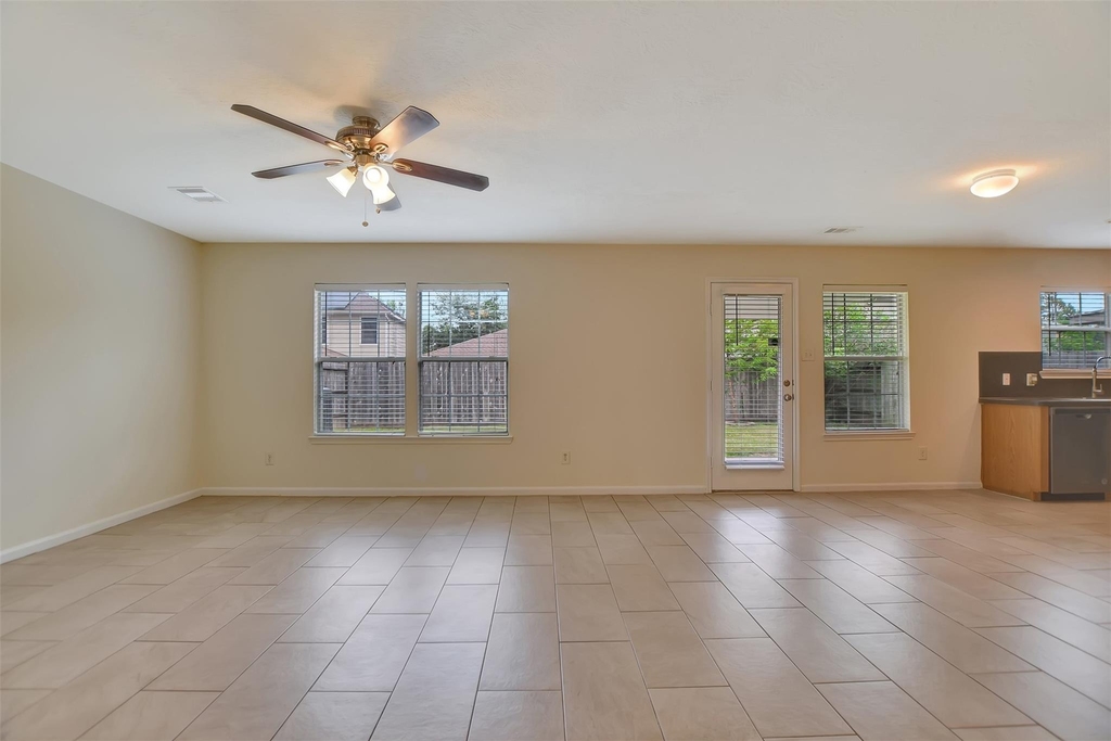 29198 Legends Green Drive - Photo 8