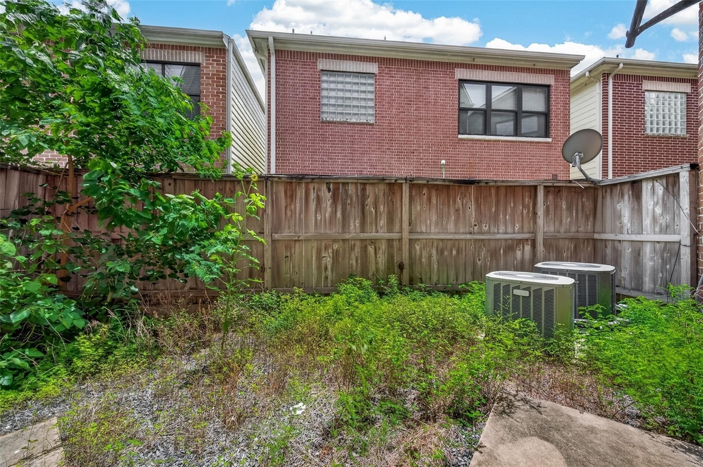 9829 Madeline Alyssa Court - Photo 40