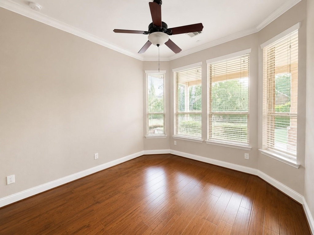 127 Lindenberry Circle - Photo 7