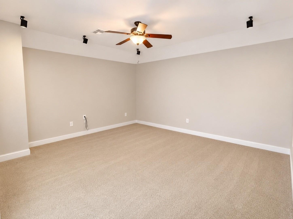127 Lindenberry Circle - Photo 28