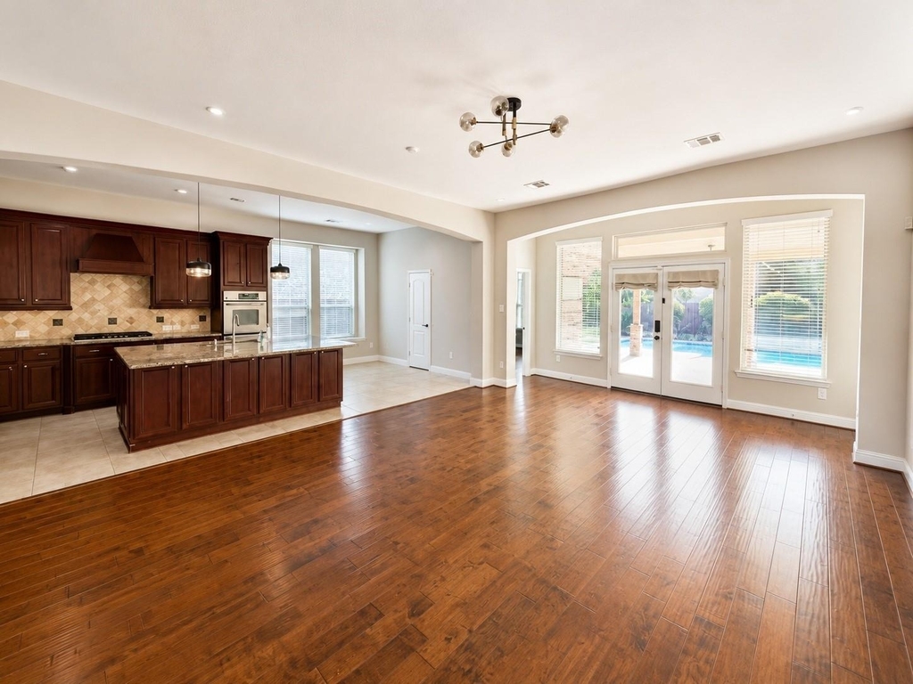 127 Lindenberry Circle - Photo 5