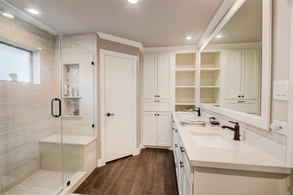 9910 Willmont Road - Photo 14