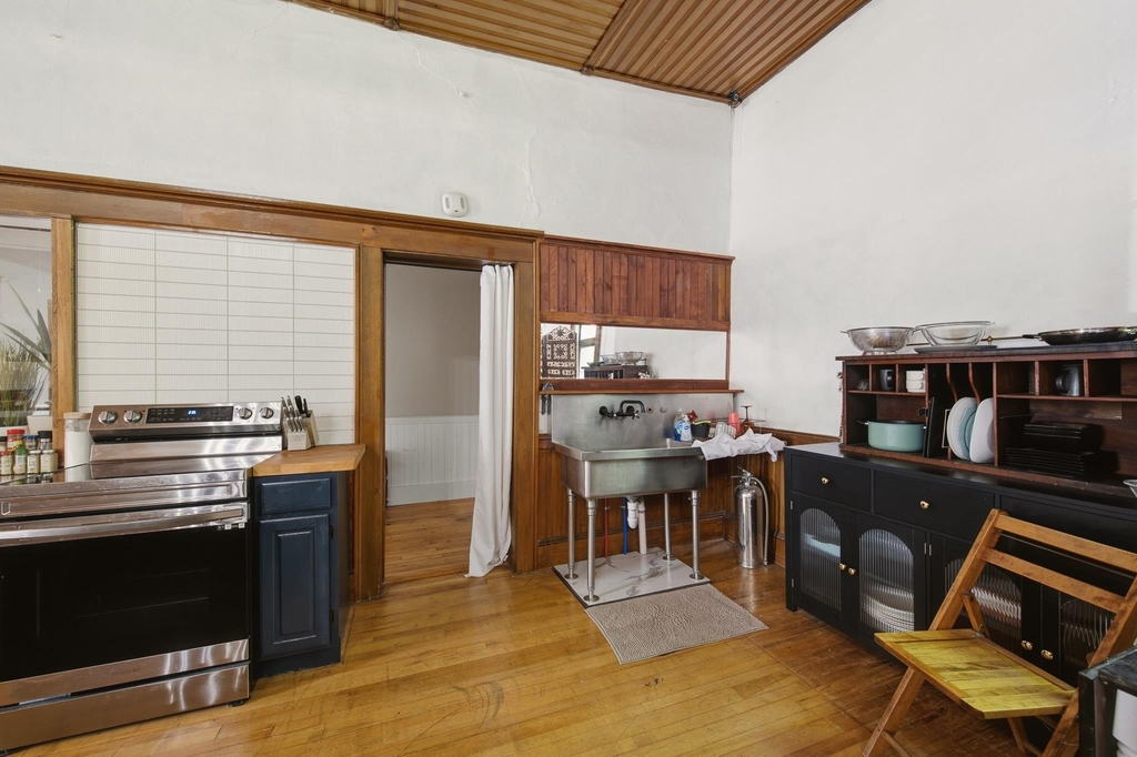 42 Maple - Photo 8