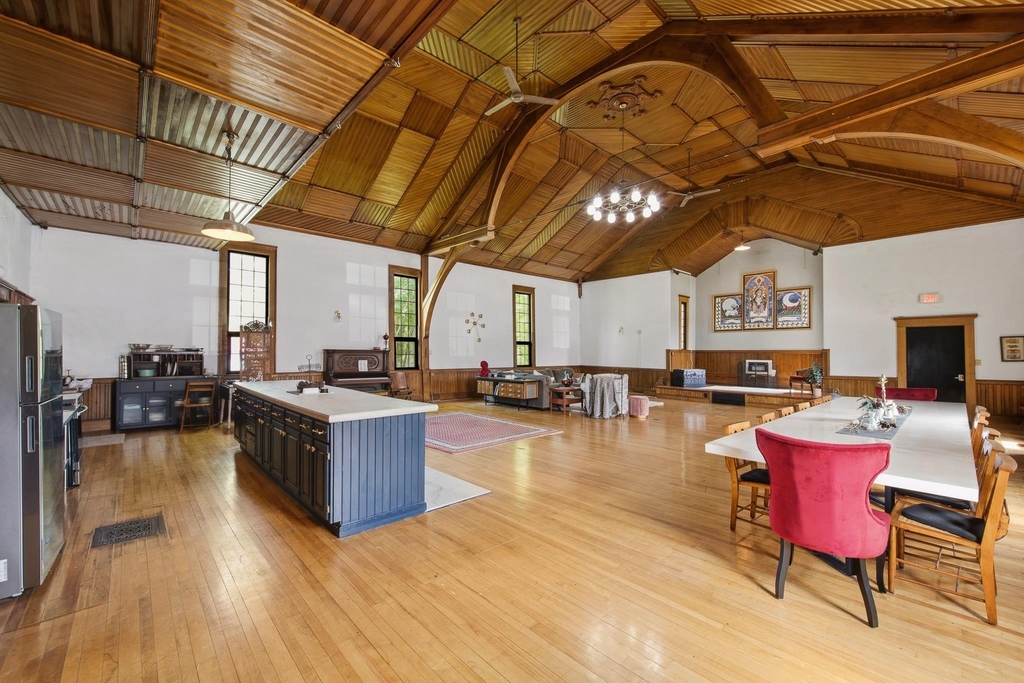 42 Maple - Photo 5