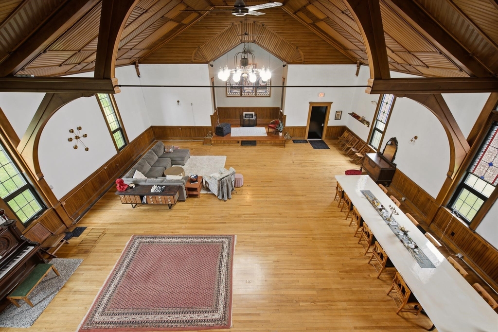 42 Maple - Photo 0
