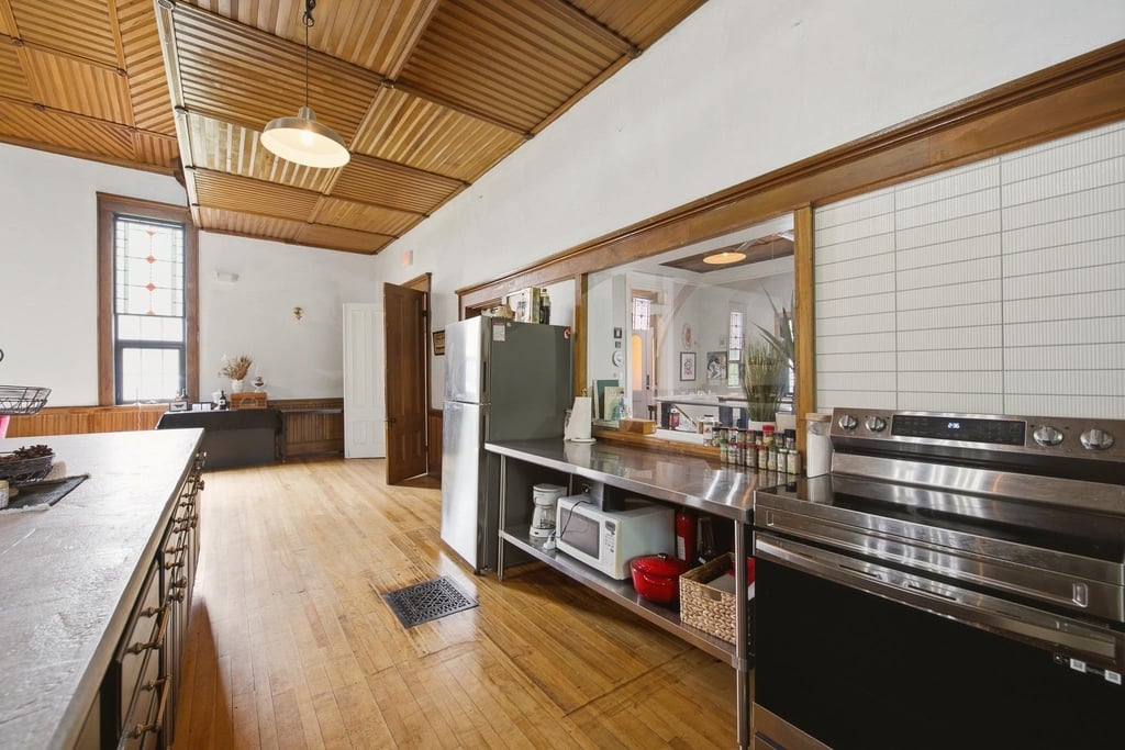 42 Maple - Photo 9