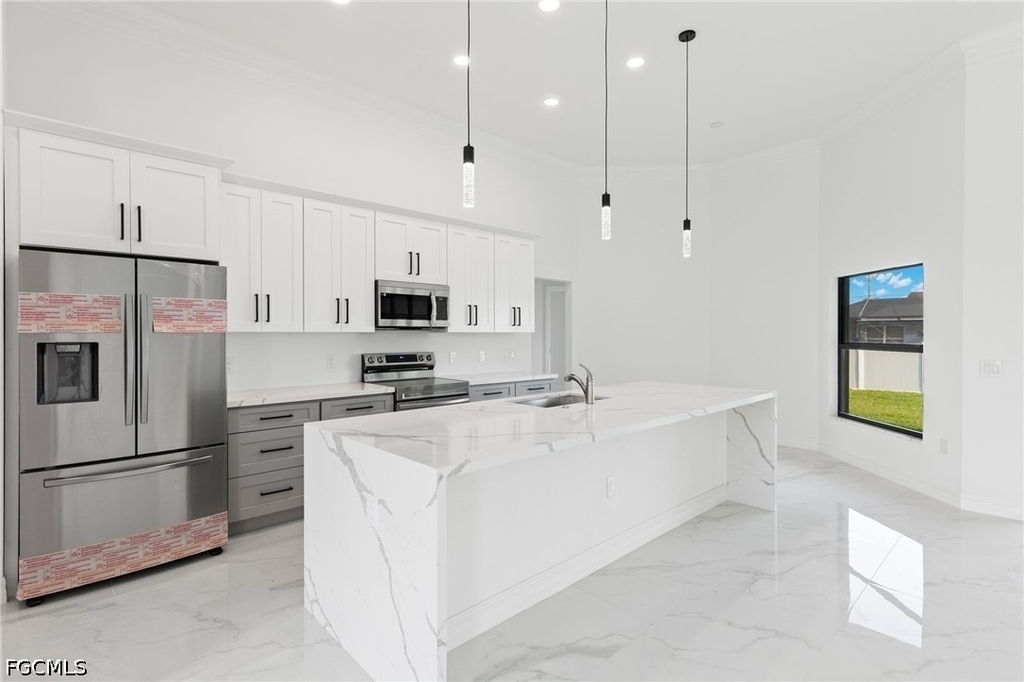 2208 Nelson Road N - Photo 5