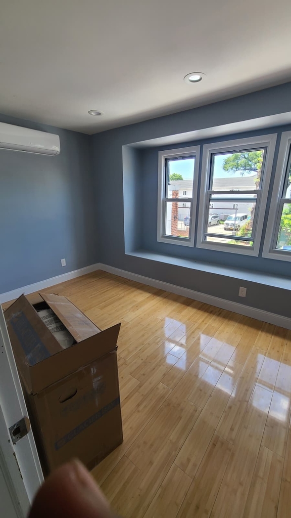 Perfect Rental home in the heart of St. Albans, Queens. - Photo 6