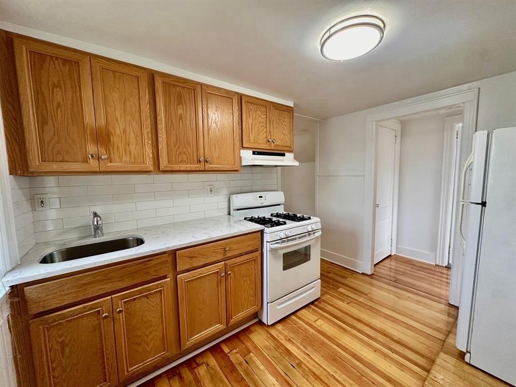 Hillview Avenue / Harding Ave - Photo 1